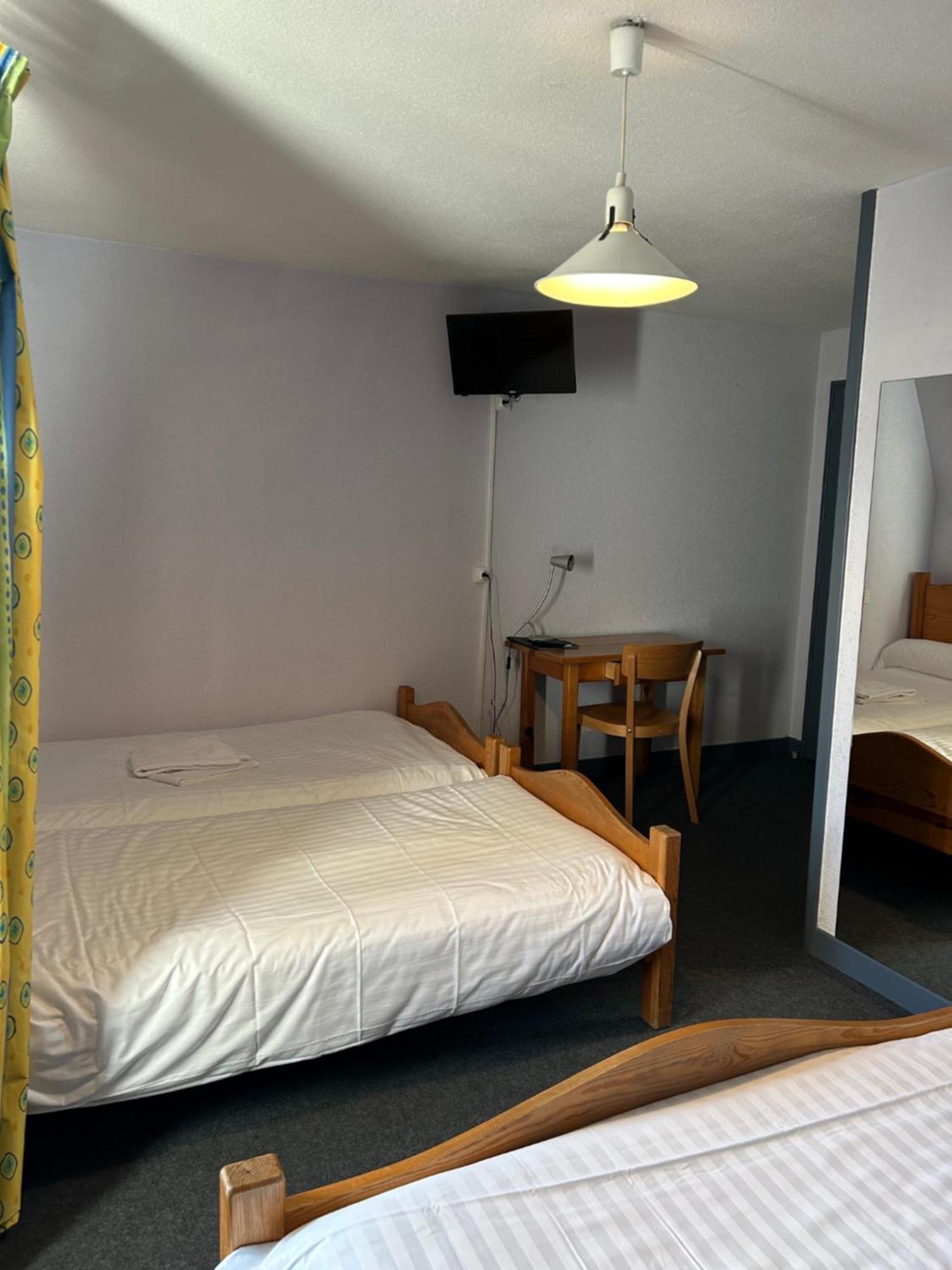 Aux Globe-Trotters Hotel Murat  Eksteriør billede