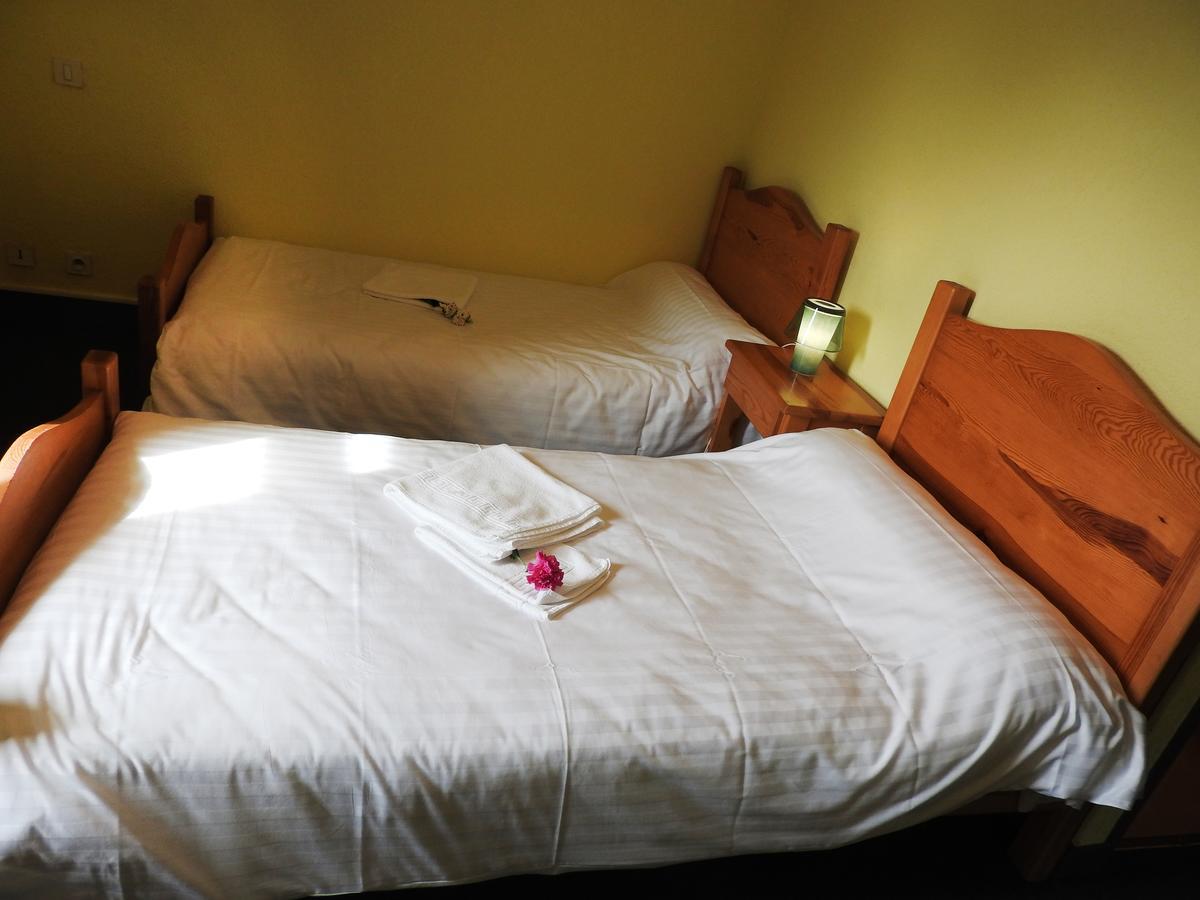 Aux Globe-Trotters Hotel Murat  Eksteriør billede